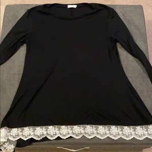 Black flowy shirt with laced bottom